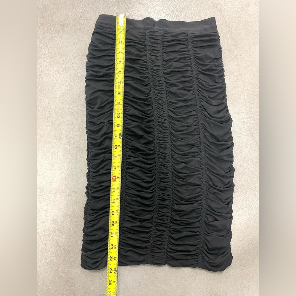Burberry Black Ruched Form‎ Fitting Stretchy Pencil Skirt high waist office sz 2 - Picture 11 of 11